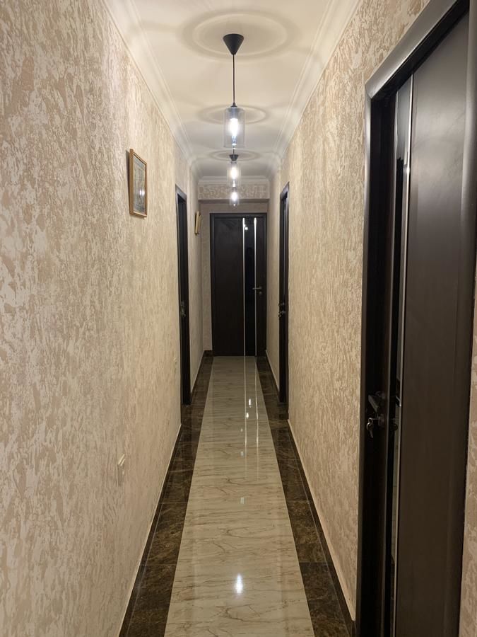 Отель Mikayelyan Mini Hotel Ереван-16